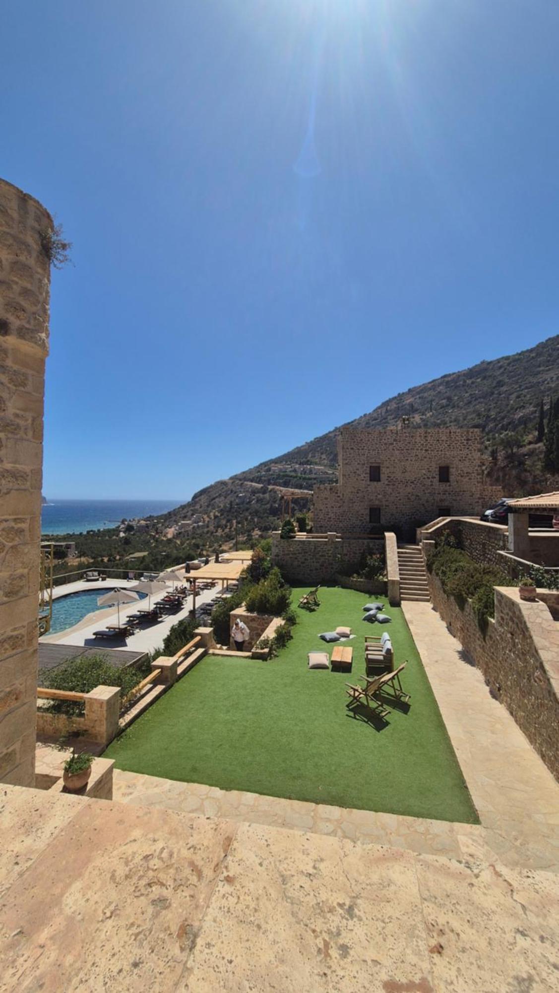 Brazzo Di Maina Hotel Oitilon Exterior photo